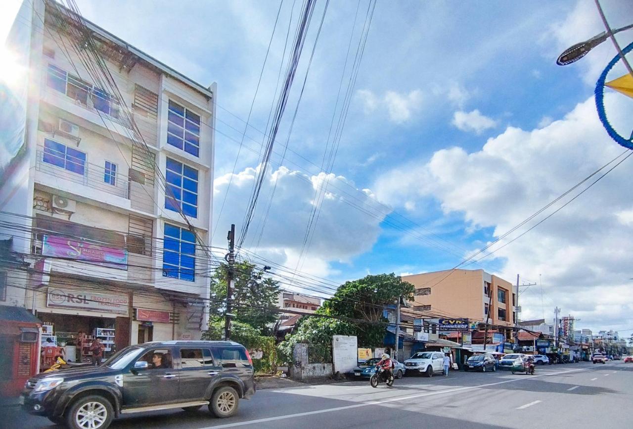 Hotel Reddoorz @ Rsl Transient House Iloilo Exterior foto